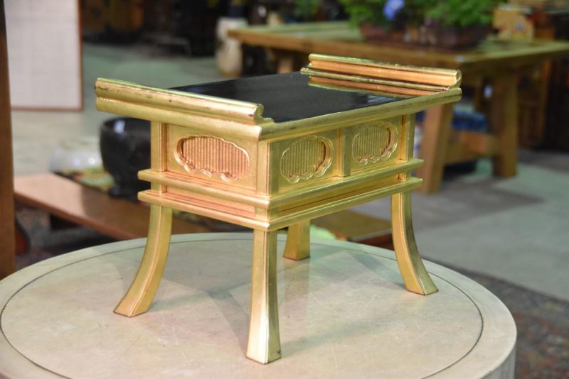 Japanese Gilded Shrine Table - Image 5