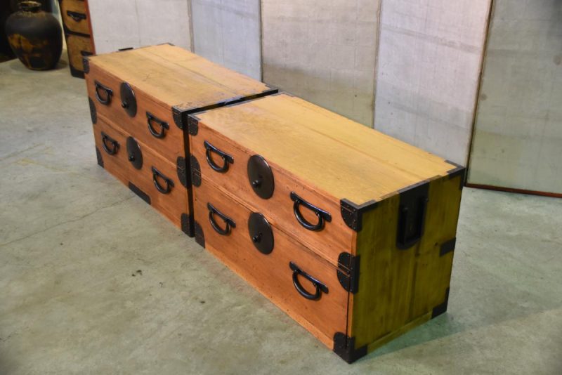 Antique Japanese 4 drawer clothing chest (2 sections) - Image 14
