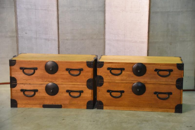 Antique Japanese 4 drawer clothing chest (2 sections) - Image 13