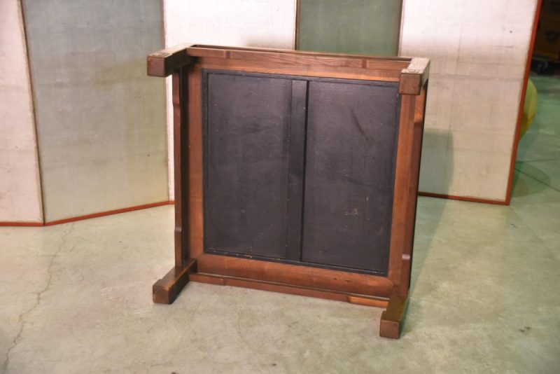 Vintage Japanese Bamboo Inlaid Coffee Table - Image 3