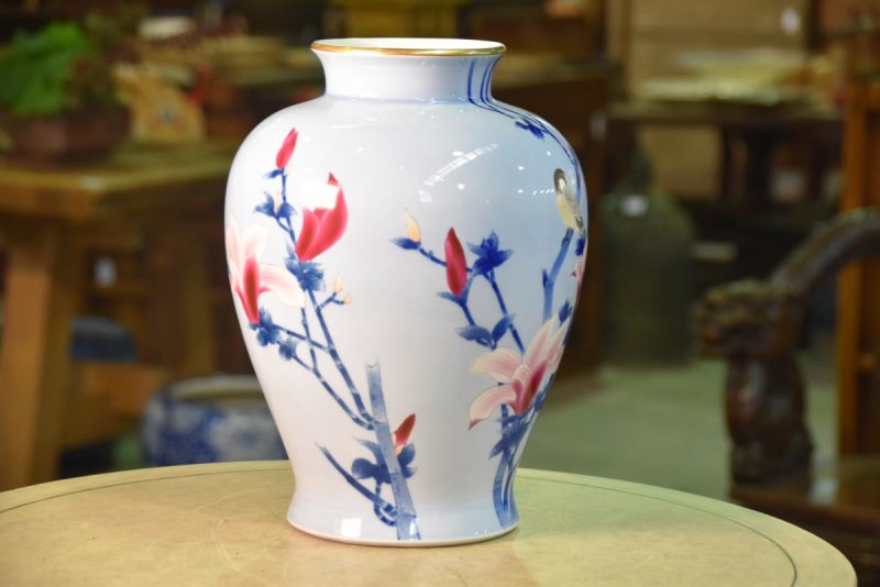 Porcelain Vase by Fukugawa with Birds and Magnolia Flowers - Image 9