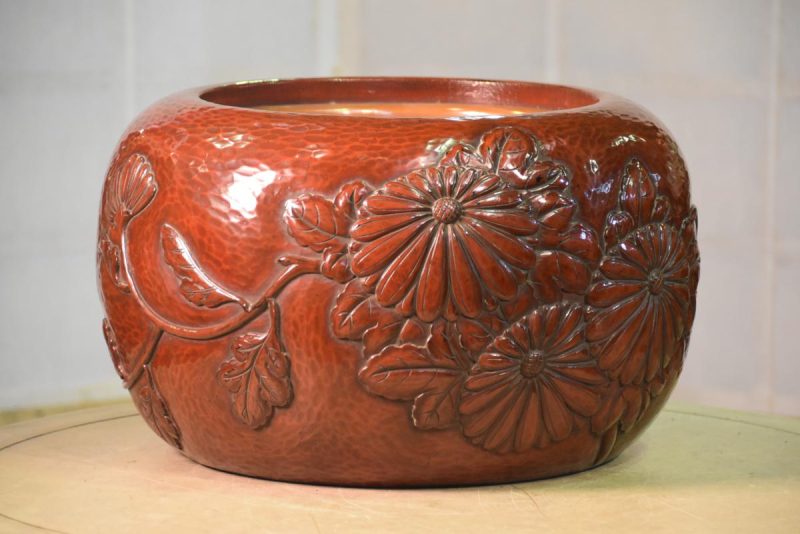 Japanese Kamakura Bori Wooden Hibachi - Image 2