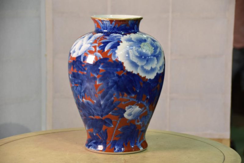 Stunning Japanese Fukugawa Vase - Image 2