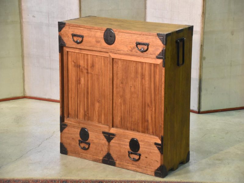Japanese Merchants Ledger Chest