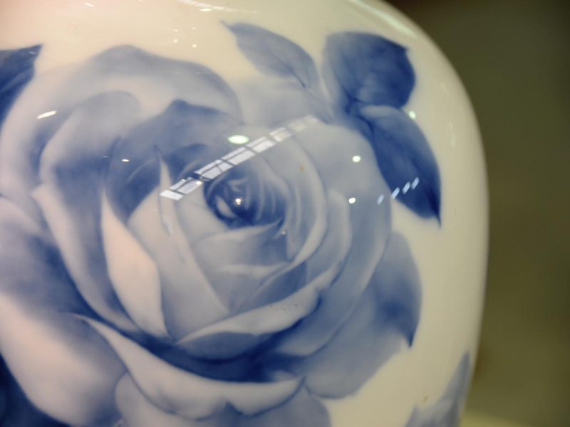 Noritake Okura Rose Vase - Image 10