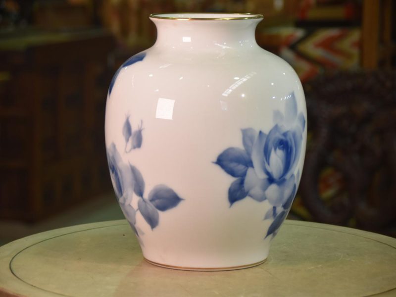 Noritake Okura Rose Vase - Image 7