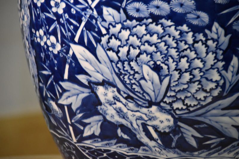 Japanese Blue and White Ceramic Vase - Image 10