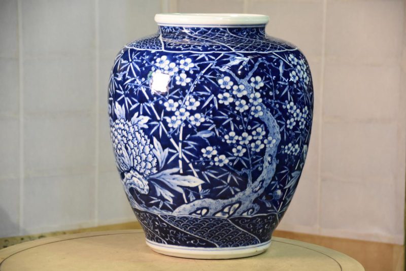 Japanese Blue and White Ceramic Vase - Image 9
