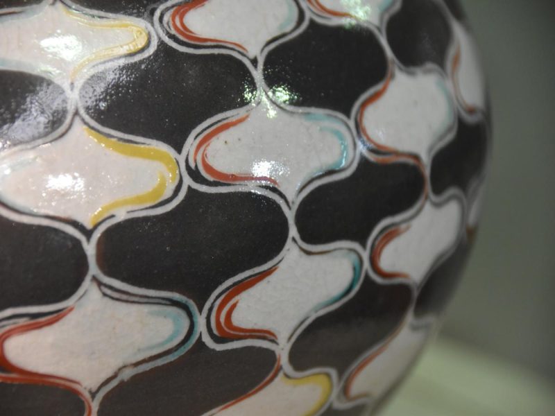 Japanese 20th Century Pottery Vase - Image 5