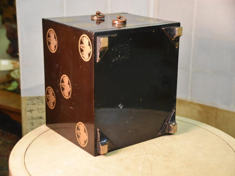 Japanese Lacquered Drawer Box - Image 5