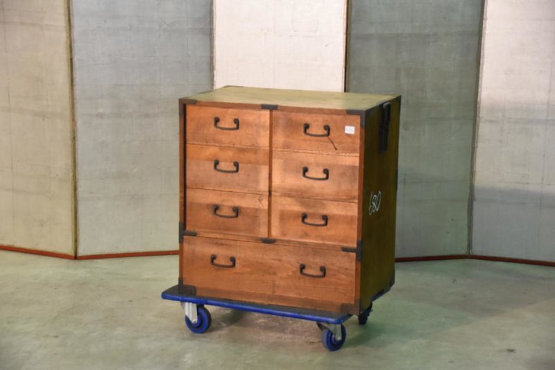 Antique Japanese Chest of Drawers - Image 10