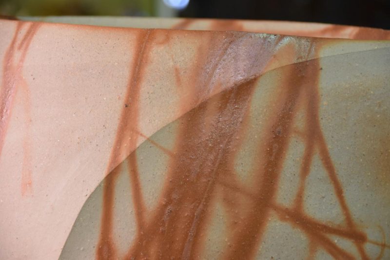 Large Bizen Pottery Vase by Yamashita Joji B:1947 - Image 2