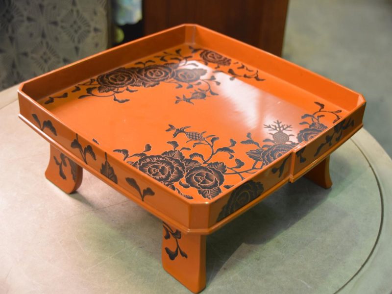 Japanese Lacquered Serving Tray - Image 10