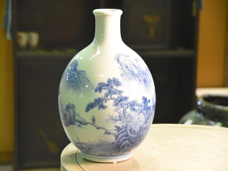 Japanese Blue and White Arita Ware Vase - Image 3