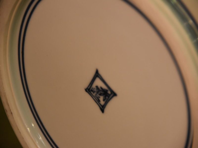 Kyoyaki Mizuzashi (Urn for water for the Tea Ceremony) - Image 7