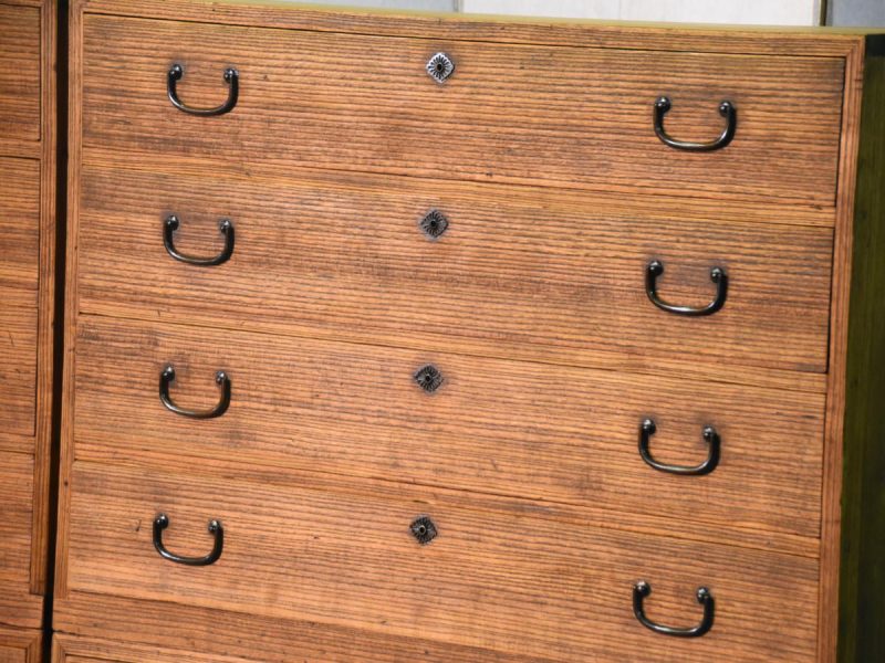 A Rare Pair of Japanese Vintage Clothing Chests (6 Sections) - Image 21