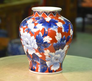 Japanese Fukugawa Porcelain Vase