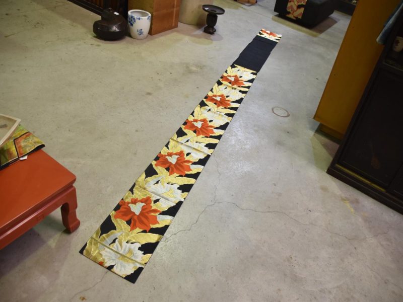 Japanese Lilly Obi Sash or Table Runner - Image 4