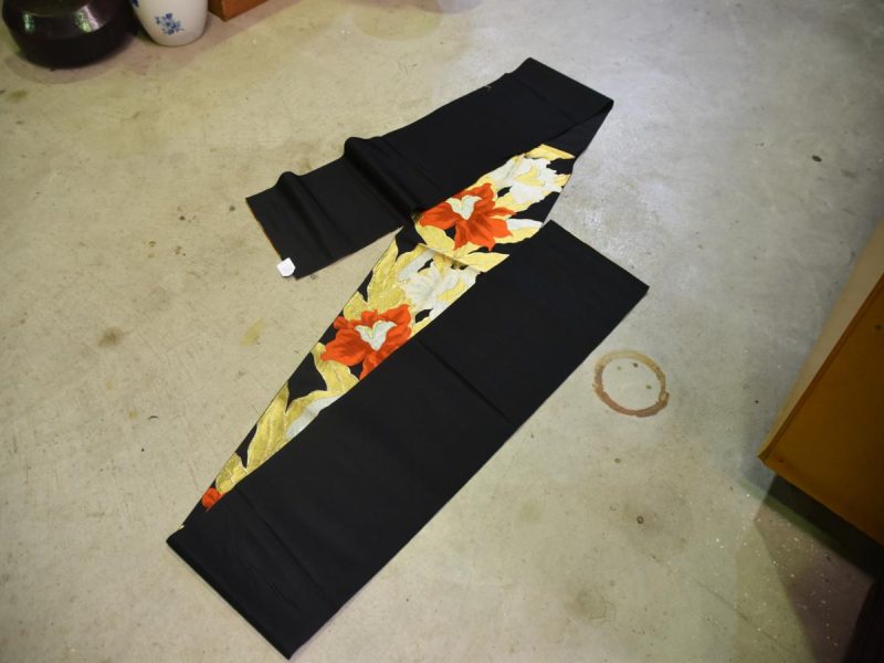 Japanese Lilly Obi Sash or Table Runner - Image 3