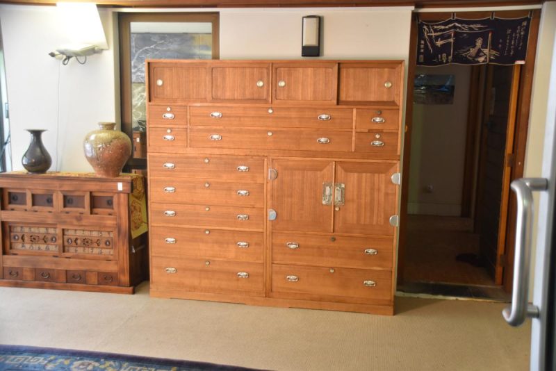 Large Solid Wood Japanese Vintage Clothing Chest (5 Sections)