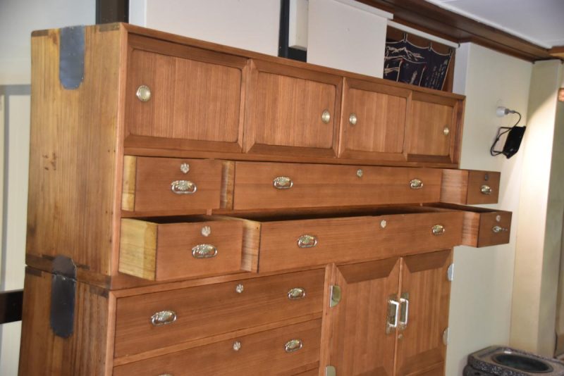 Large Solid Wood Japanese Vintage Clothing Chest (5 Sections) - Image 13