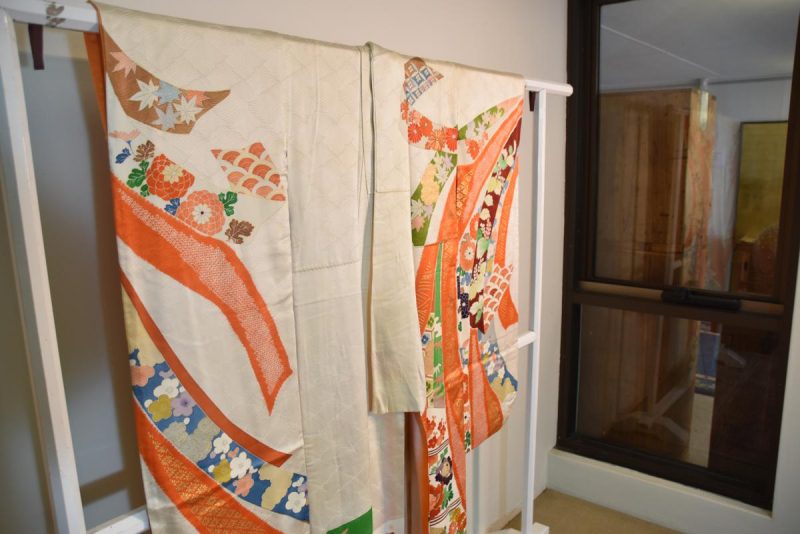 Furisode Kimono - Image 11
