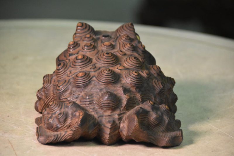 Japanese Mountain Cedar Carved Frog - Image 6