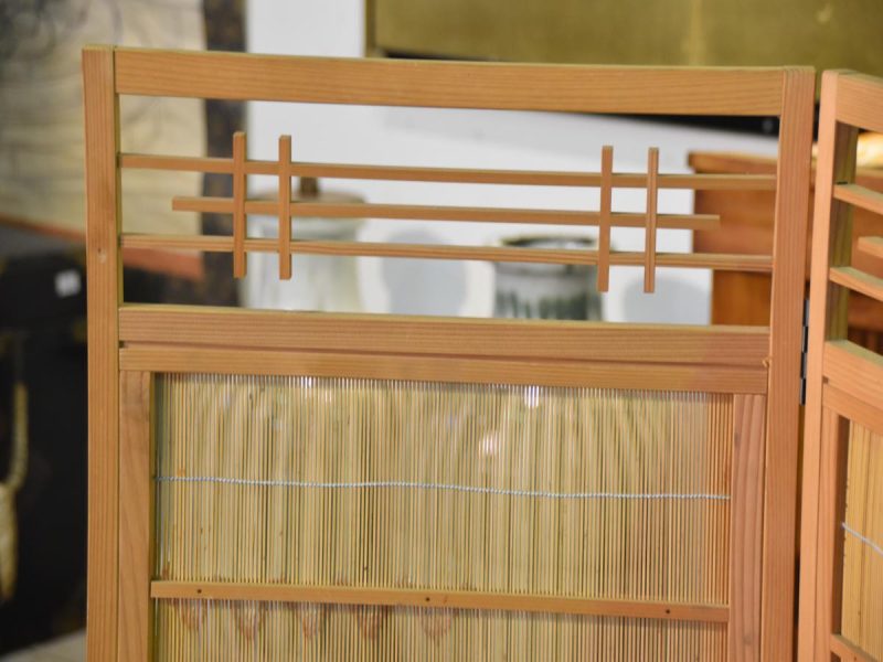 4 Panel Wooden Free Standing Japanese Screen - Image 8