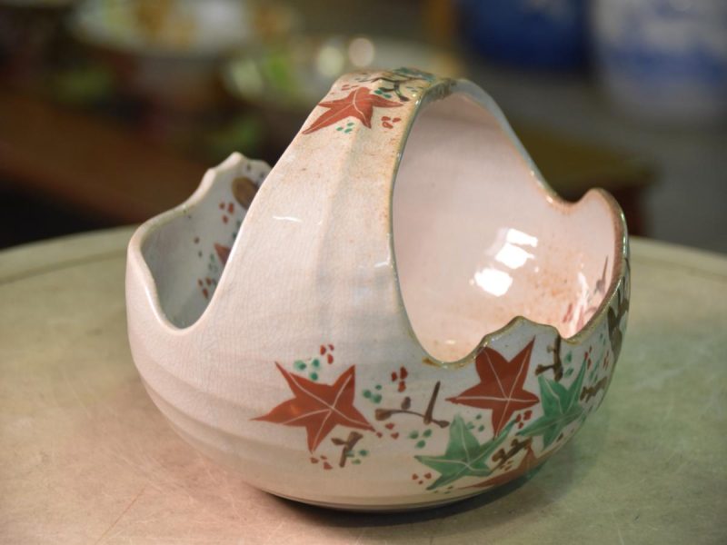 Kyoyaki Pottery Bowl with Handle - Image 7