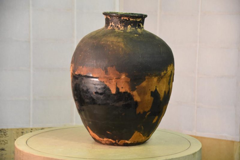 Mingei Shigaraki Cha Tsubo (Japanese Dry Tea Storage Urn) - Image 6