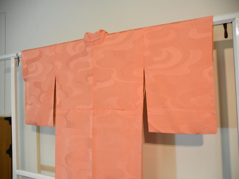 Jacquard Wave Kimono - Image 8