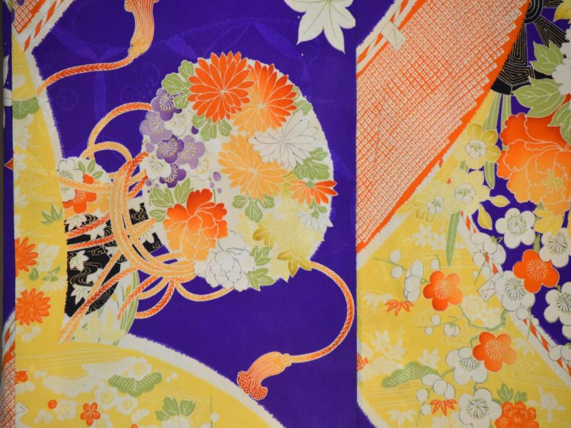 Stunning Silk Vintage Haori Jacket - Image 7