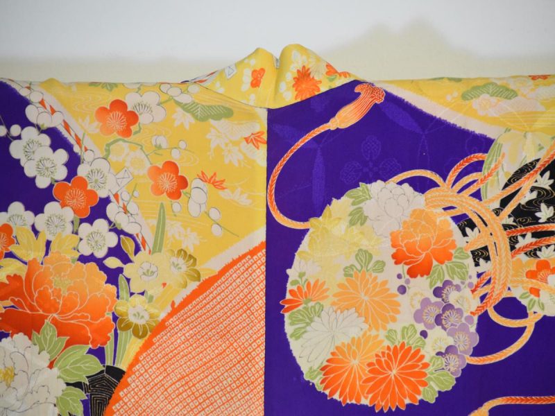 Stunning Silk Vintage Haori Jacket - Image 6