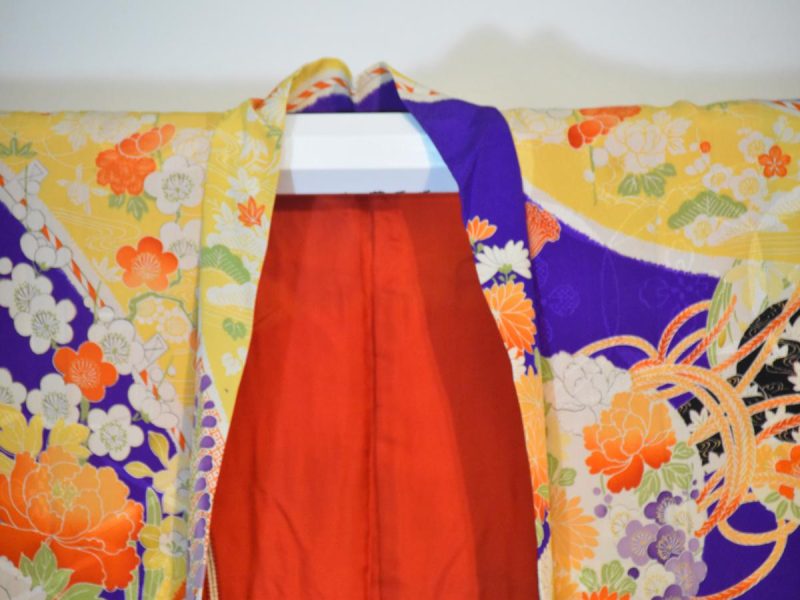 Stunning Silk Vintage Haori Jacket - Image 5