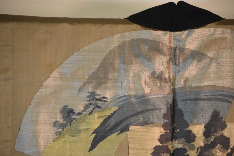 Japanese Silk Vintage Mans Haori (Kimono Jacket) - Image 3