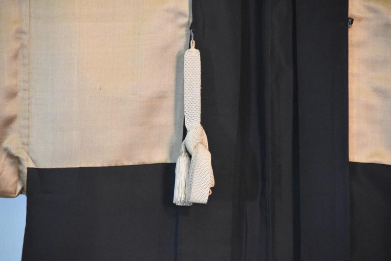 Japanese Silk Vintage Mans Haori (Kimono Jacket) - Image 12