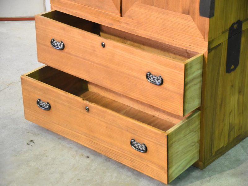 Japanese 3 Section Wedding Kimono Chest - Image 6