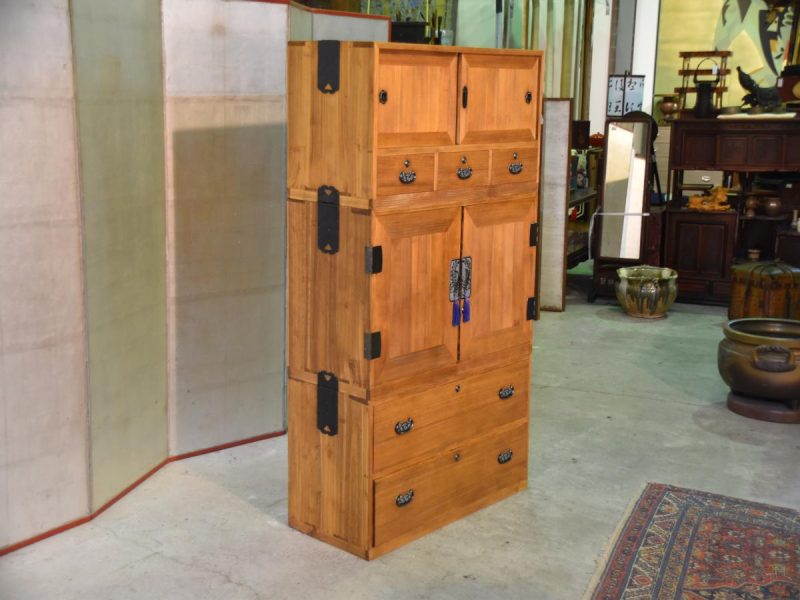 Japanese 3 Section Wedding Kimono Chest - Image 2