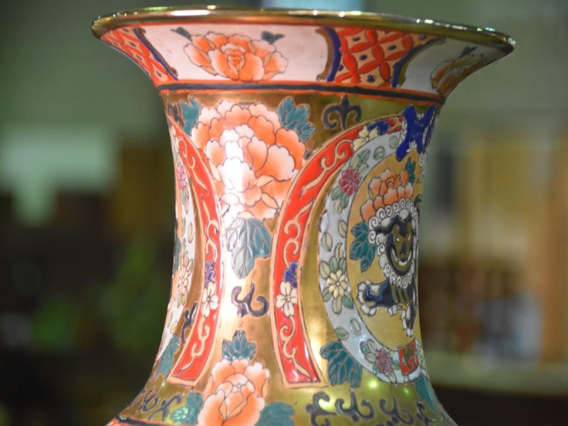 Vintage Chinese Vase - Image 10