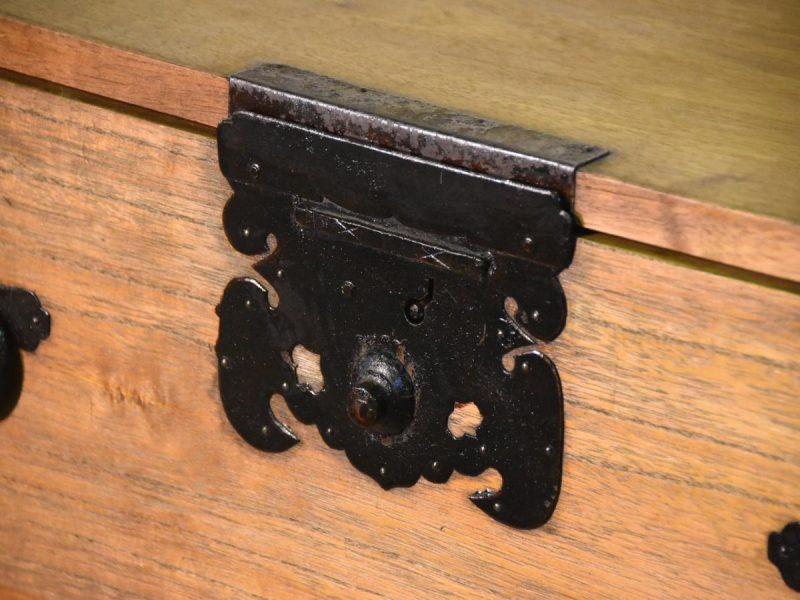 A Rare Pair of Japanese Antique Clothing Chests (4 Sections) - Image 12