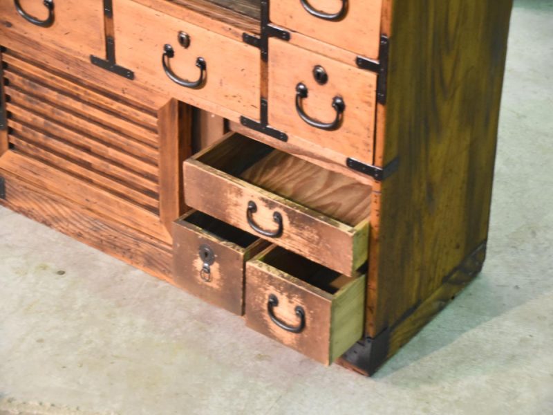 Japanese Osaka Region Merchant Chest with Secret Drawer - Image 11