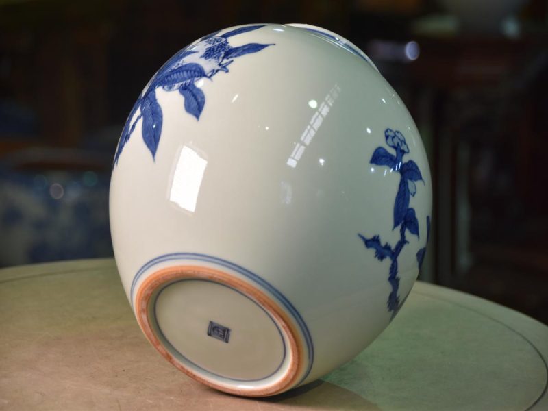 Japanese Pomegranate Vase - Image 4
