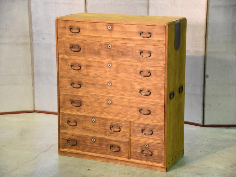 Kiri Dansu Japanese Clothing Chest - Image 2