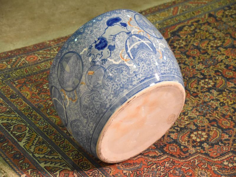 Japanese Early 20th Century Blue and White Ceramic Hibachi - Image 3