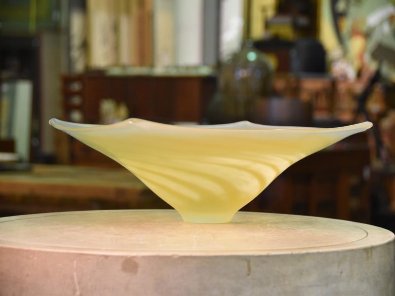 Japanese Art Glass Bowl - Image 2