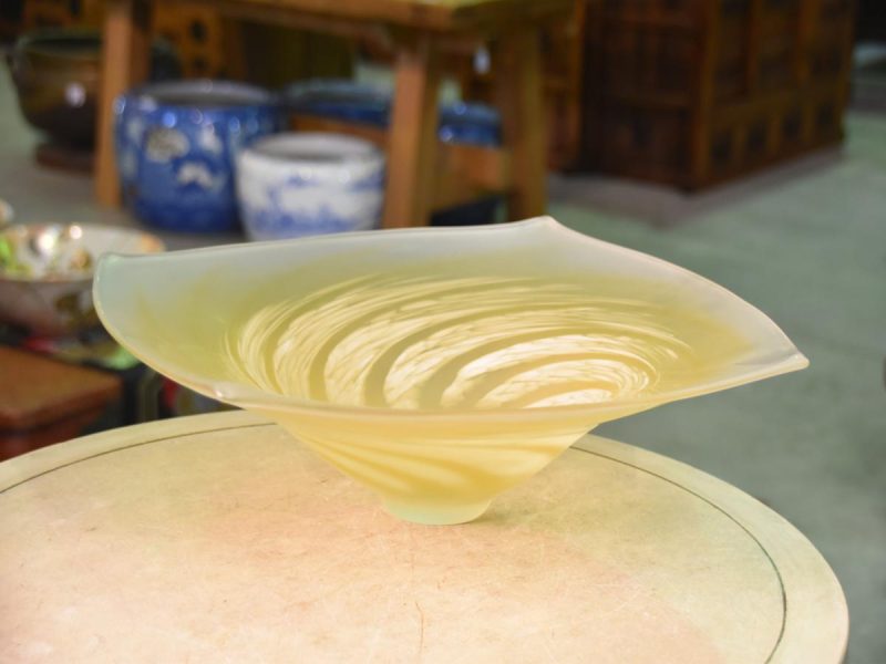 Japanese Art Glass Bowl - Image 15