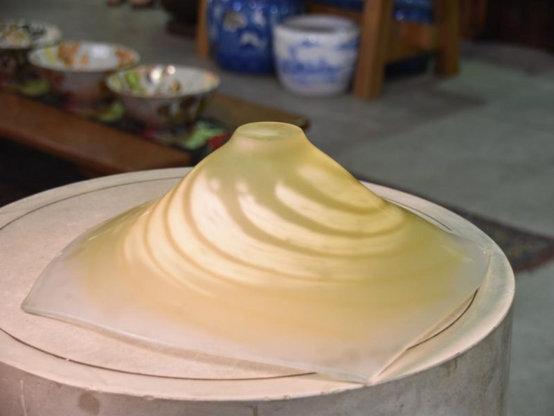 Japanese Art Glass Bowl - Image 9