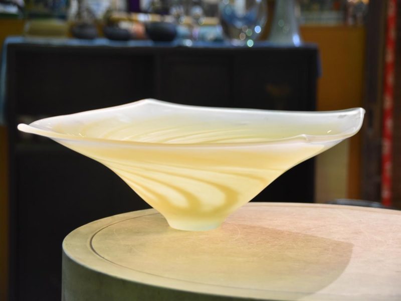 Japanese Art Glass Bowl - Image 4