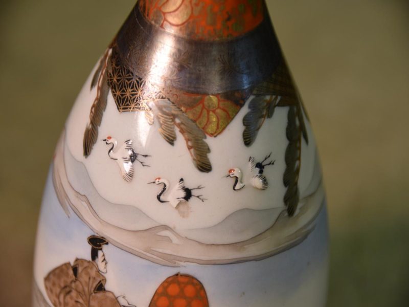 Kutani Tokuri Sake Jug - Image 6