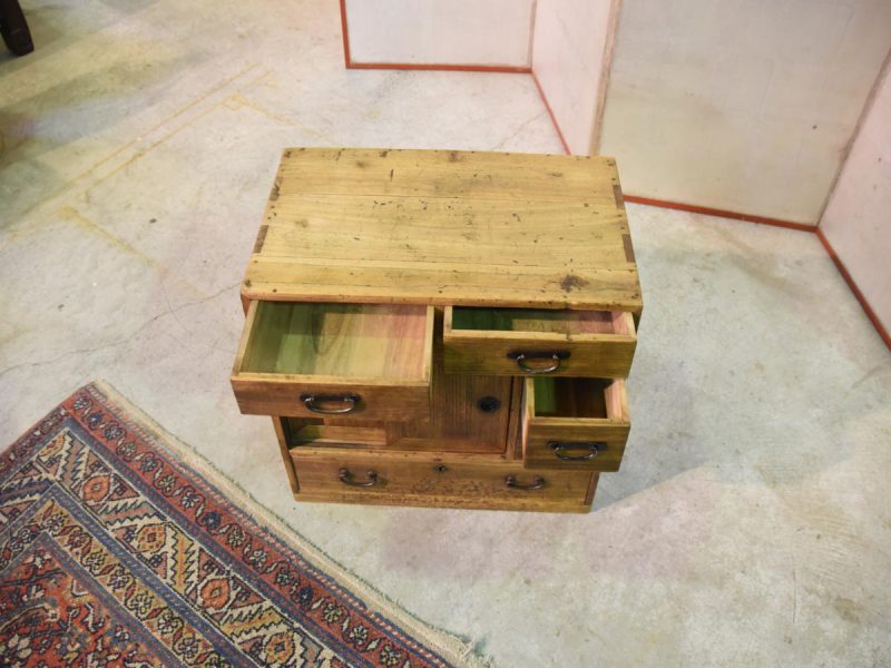 Small Japanese Chest - Image 4